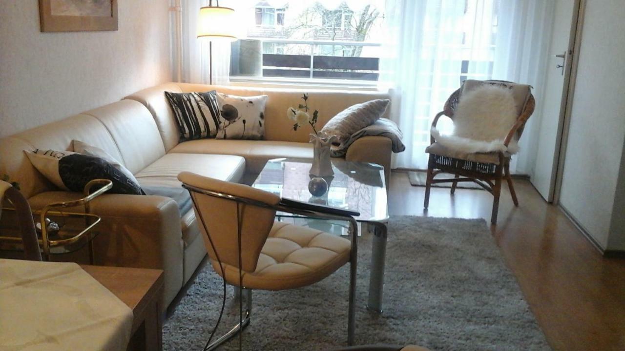 Heinrich Apartment *